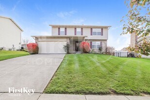 3025 Apple Knoll Ln in Middletown, OH - Building Photo