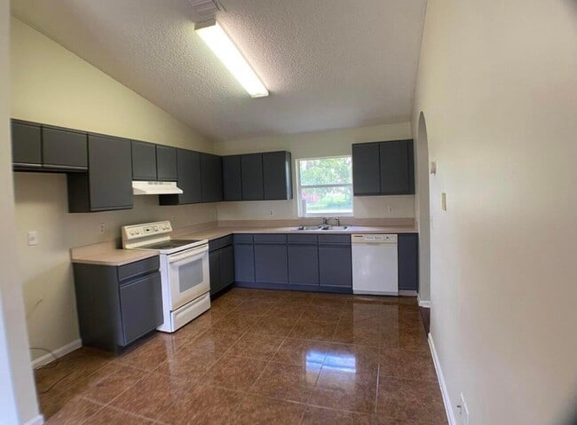 17067 89th Pl N in The Acreage, FL - Building Photo - Building Photo