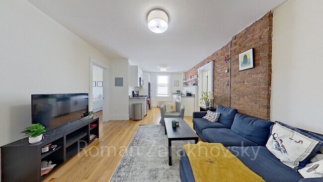 83 Harvard St, Unit 20