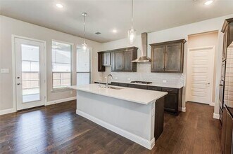 7345 Zachery Dr in Frisco, TX - Building Photo - Building Photo