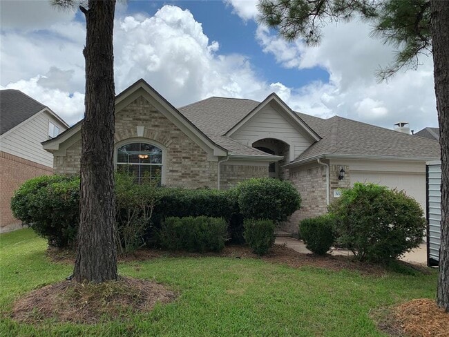 property at 3023 Aspen Ln
