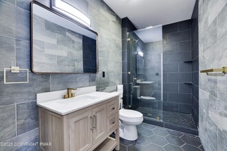 1540 Lake Ln in Pocono Lake, PA - Building Photo - Building Photo