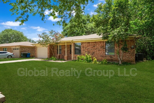 property at 203 Pecan St