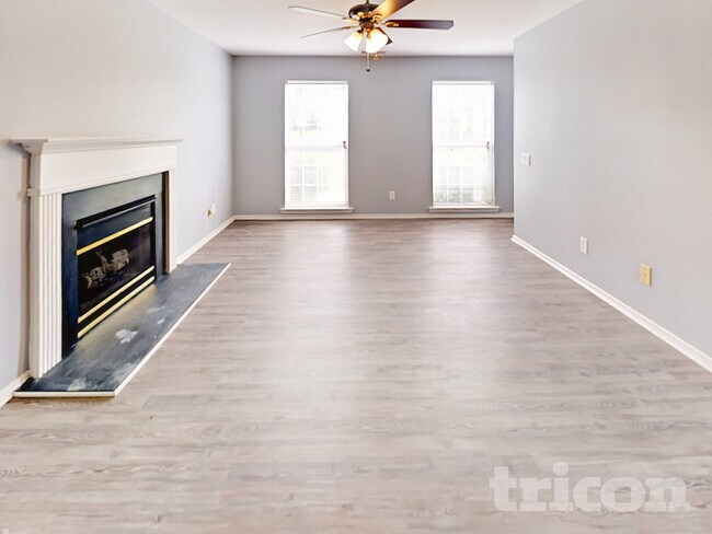 12435 Shelly Pines Dr in Charlotte, NC - Foto de edificio - Building Photo