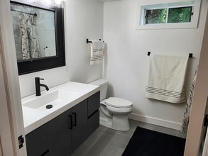 1260 Dogwood Rd, Unit Lower in Arnold, MD - Building Photo - Building Photo