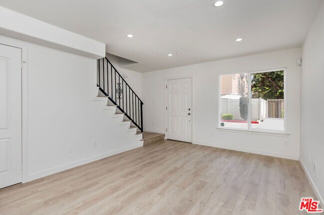 8418 Whitaker St in Buena Park, CA - Building Photo - Building Photo