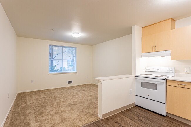 Esperanza - Affordable Senior Housing in Seattle, WA - Foto de edificio - Interior Photo