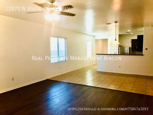 12872 N White Fence Way in Marana, AZ - Foto de edificio - Building Photo