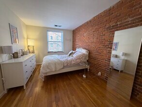 90 Gainsborough St in Boston, MA - Foto de edificio - Building Photo