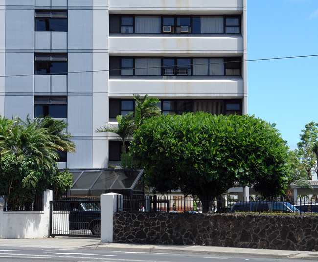 Kaimuki Parkside in Honolulu, HI - Building Photo - Building Photo