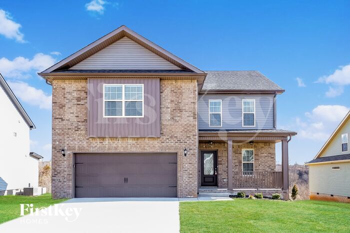 711 Banister Dr in Clarksville, TN - Building Photo