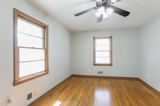 4201 S Delaware Ave in Independence, MO - Building Photo - Building Photo
