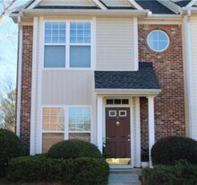 801 Old Peachtree Rd NW in Suwanee, GA - Building Photo