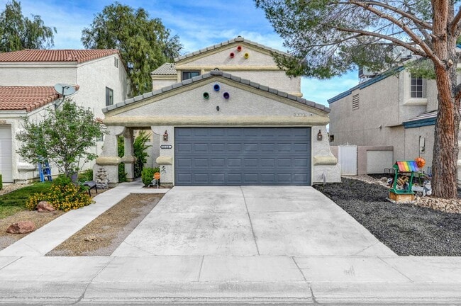 6644 W Pepperidge Way in Las Vegas, NV - Building Photo - Building Photo