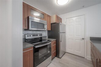 800 S Dakota Ave in Tampa, FL - Building Photo - Building Photo