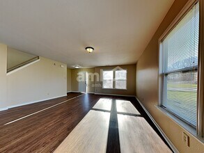 8243 Retreat Ln in Indianapolis, IN - Building Photo - Building Photo