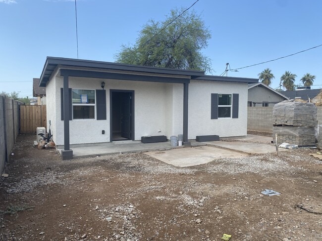 1142 E Pierce St in Phoenix, AZ - Building Photo - Building Photo