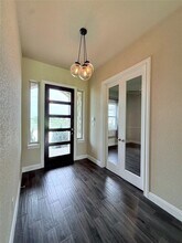 2621 Greatwood Trl in Leander, TX - Foto de edificio - Building Photo