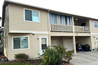3250 Library Ave in White City, OR - Foto de edificio - Building Photo