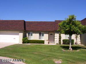 3114 E Hazelwood St in Phoenix, AZ - Foto de edificio