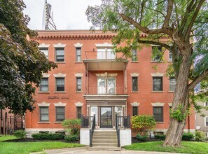 Griffin House Apartments in Buffalo, NY - Building Photo - Building Photo