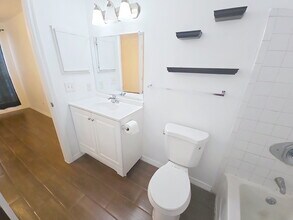 8617 Fancy Finch Dr in Tampa, FL - Foto de edificio - Building Photo