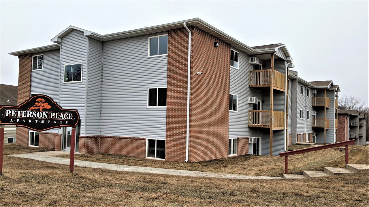 Peterson Place Apartments Photo