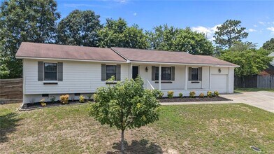 1028 Kerrow Rd in Fayetteville, NC - Building Photo - Building Photo