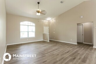 11480 Rolling River Blvd in Jacksonville, FL - Building Photo - Building Photo