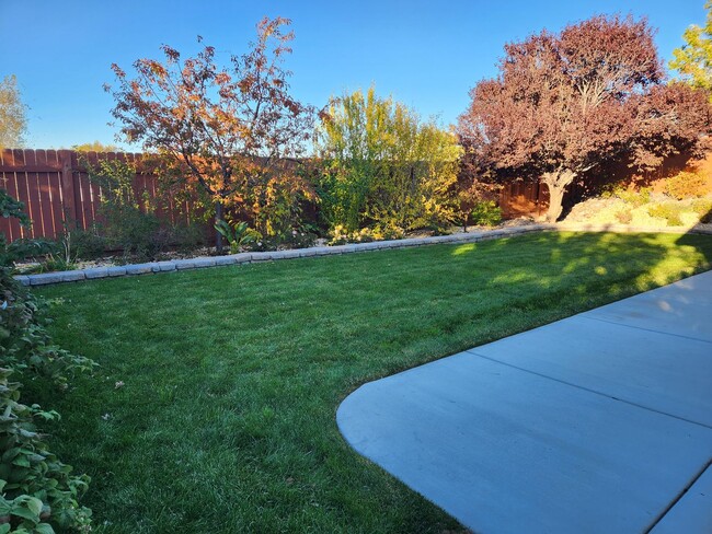 5635 Ranch Ct in Sun Valley, NV - Building Photo - Building Photo