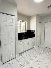 11311 SW 203rd Terrace in Miami, FL - Foto de edificio - Building Photo