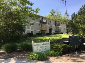 5605 Happy Hollow Rd, Unit 3 Apartamentos