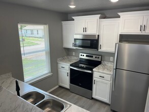 1611 Poplar St in Van Buren, AR - Building Photo - Building Photo