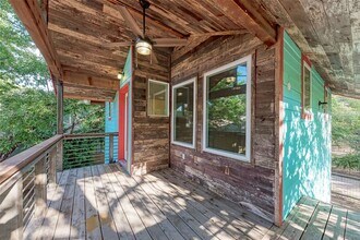 1407 Leona St in Austin, TX - Building Photo - Building Photo