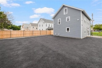 66 Jefferson Ave in Pawtucket, RI - Building Photo - Building Photo
