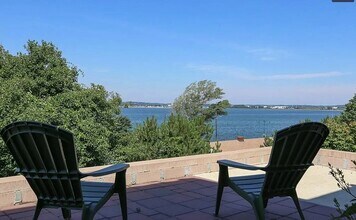 9 Linda Ln in Nahant, MA - Building Photo - Building Photo