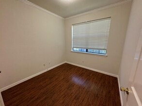 9400 Bellaire Blvd in Houston, TX - Building Photo - Building Photo