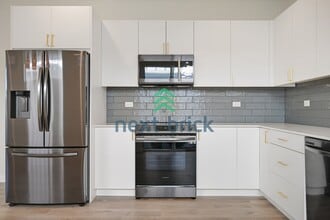 911B 25th Ave S in Seattle, WA - Building Photo - Building Photo