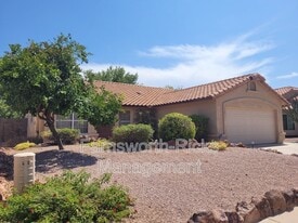 1329 W Boston St in Chandler, AZ - Building Photo