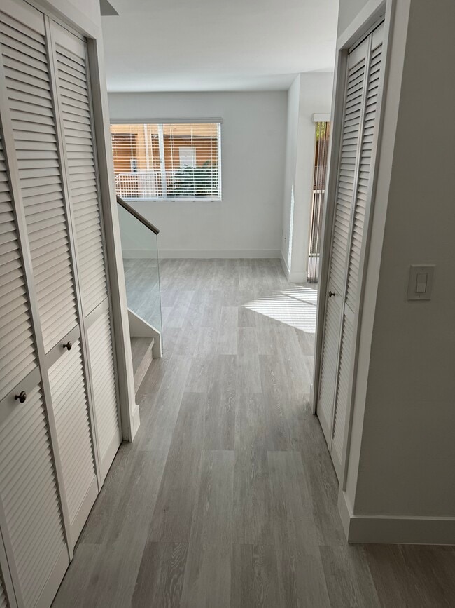 6235 SW Kendale Lakes Cir, Unit Paseo Real Condominium, Unit Paseo Real Condominium