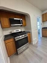 1140 West St in Pittsburg, CA - Building Photo