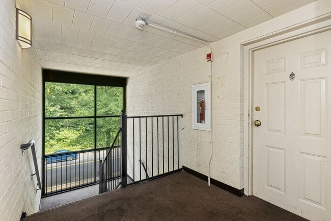 property at 3107 Naylor Rd SE