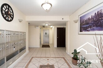 5820 N Sheridan Rd in Chicago, IL - Building Photo - Building Photo