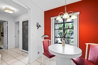 5153 Oakhill Ln in Delray Beach, FL - Building Photo - Building Photo