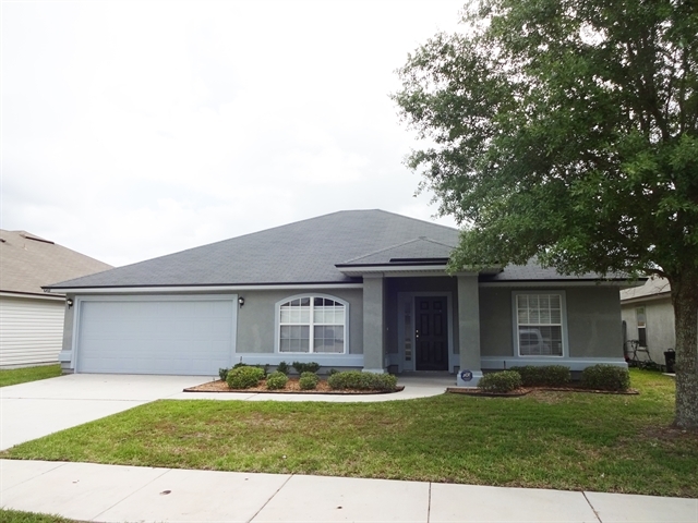 6427 Blue Leaf Ln in Jacksonville, FL - Building Photo