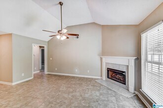 224 Meriweather Ln in Calera, AL - Building Photo - Building Photo