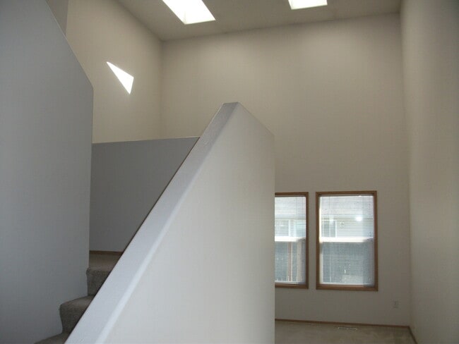 16403 NE 9th Way in Vancouver, WA - Building Photo - Building Photo