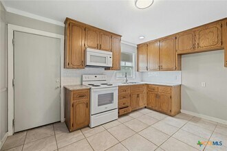 810 Crockett Dr in Killeen, TX - Building Photo - Building Photo