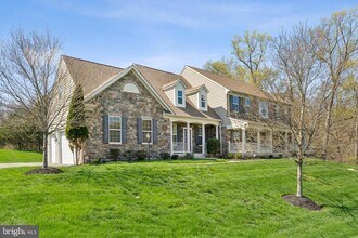 22411 Conservancy Drive in Ashburn, VA - Building Photo - Building Photo