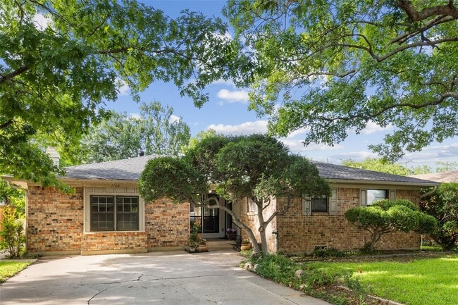 property at 1708 Cordell St